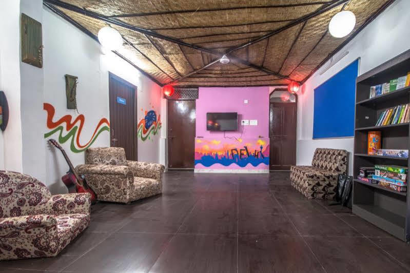 Bunk Hostel Delhi Нью-Делі Екстер'єр фото