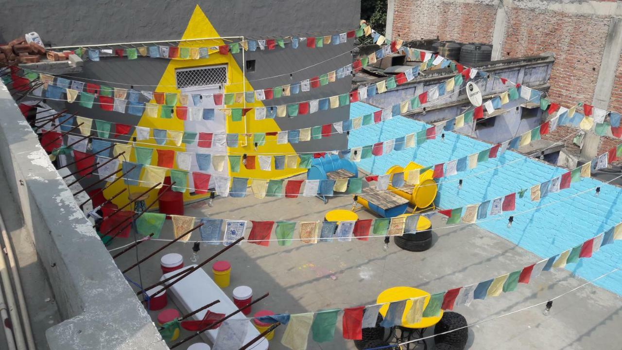 Bunk Hostel Delhi Нью-Делі Екстер'єр фото