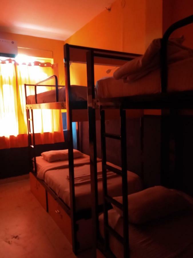 Bunk Hostel Delhi Нью-Делі Екстер'єр фото