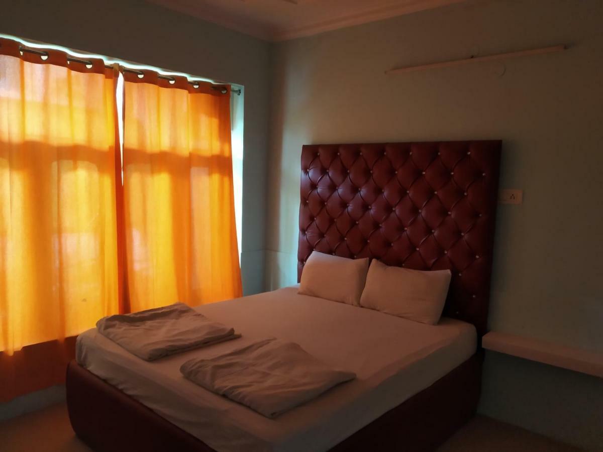 Bunk Hostel Delhi Нью-Делі Екстер'єр фото