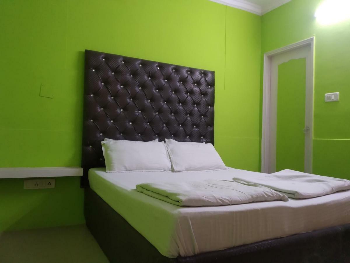 Bunk Hostel Delhi Нью-Делі Екстер'єр фото
