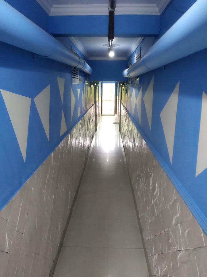 Bunk Hostel Delhi Нью-Делі Екстер'єр фото